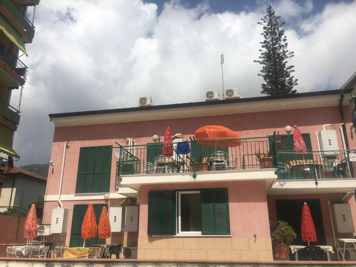 Villamareblu Ventimiglia Exterior foto
