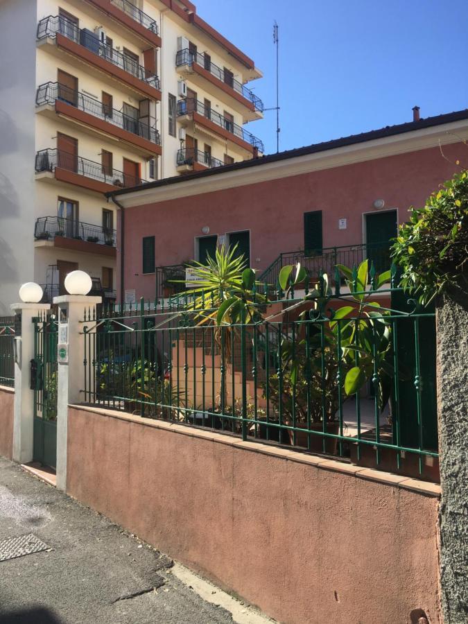 Villamareblu Ventimiglia Exterior foto