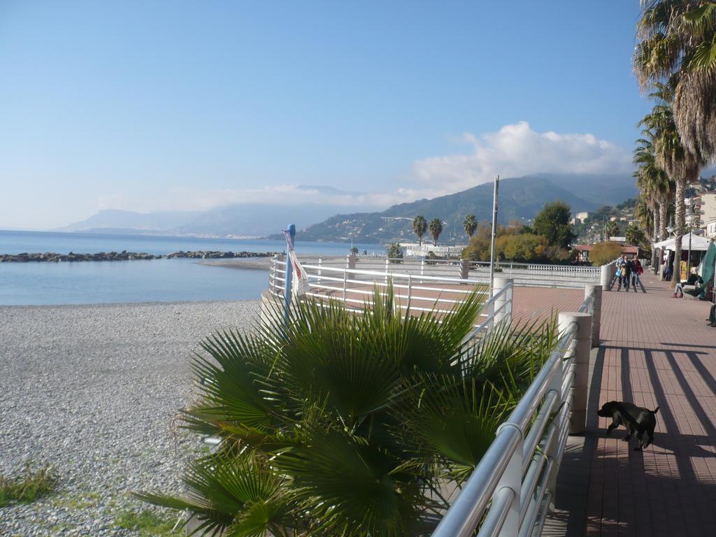 Villamareblu Ventimiglia Exterior foto